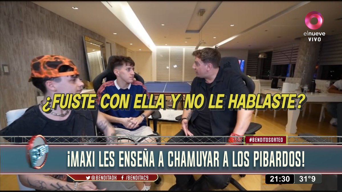 BenditaOk's tweet photo. #Bendita | Mernosketti aprendiendo del Don Juan 😎
#BenditoSorteo
📺https://t.co/NO9qDcjECP https://t.co/I6CxM4mibK