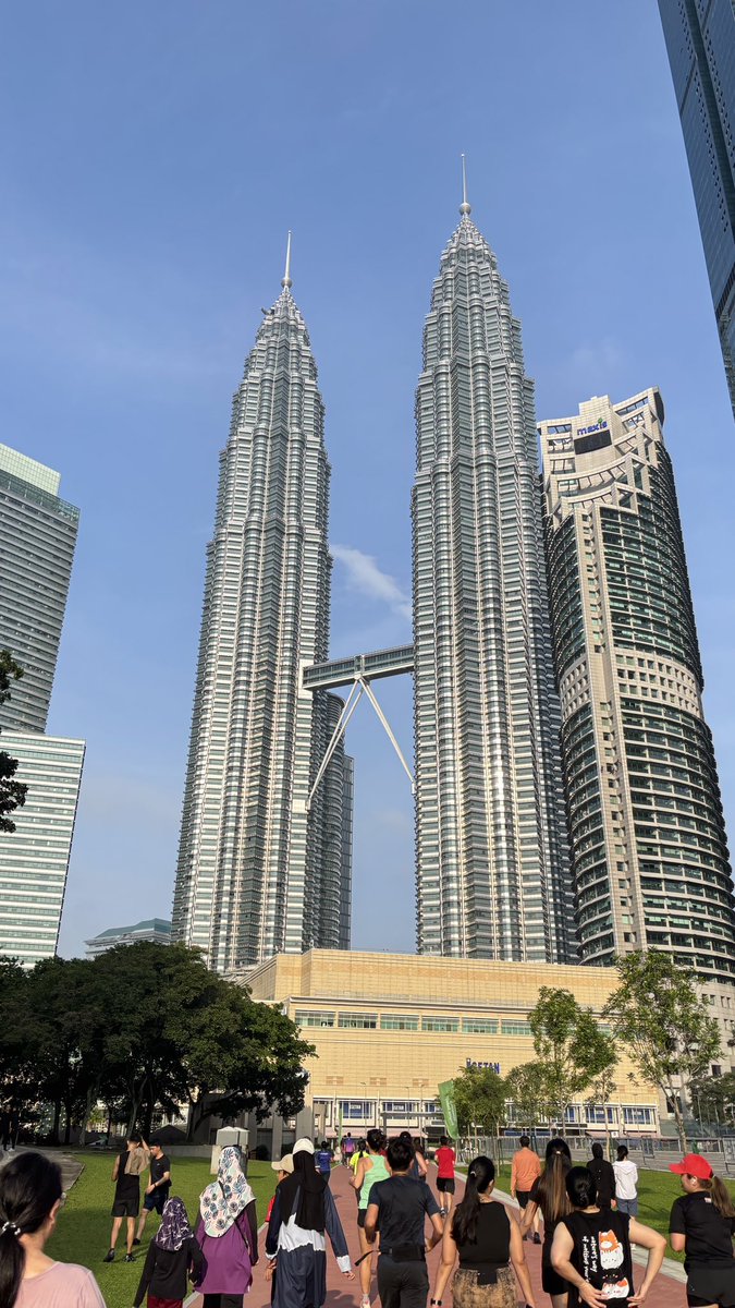 kesampaian juga lari disini 🥹😍