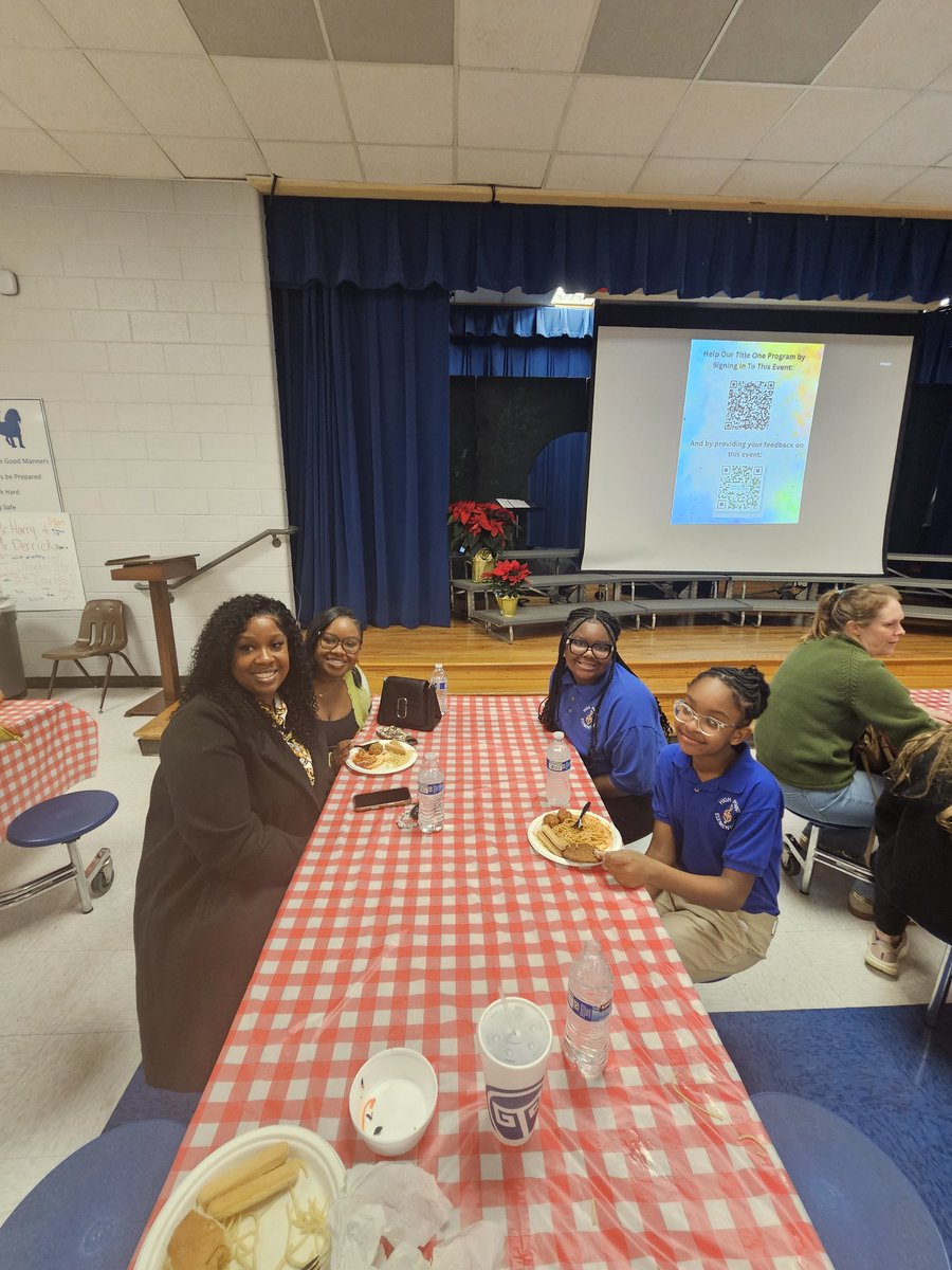 Danielle Miller tweet media