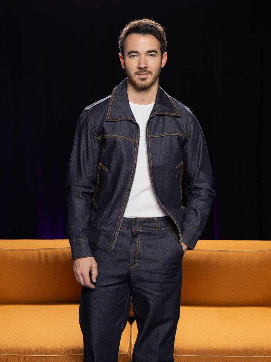 📸 | LINDO! Kevin Jonas no Zach Sang Show. 🎙️🩵