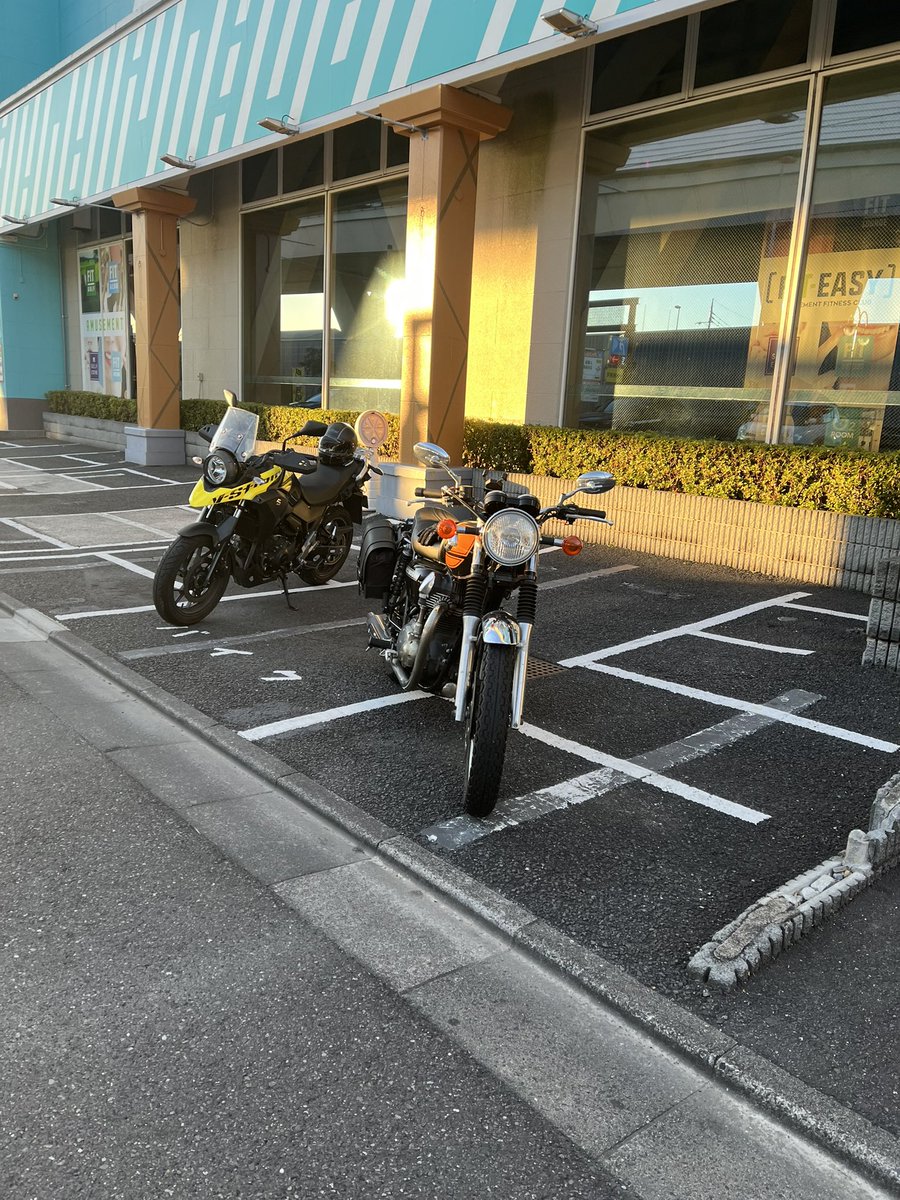 sugar_w800's tweet photo. 朝めっちゃ寒くなった https://t.co/qpoTh2tKAs