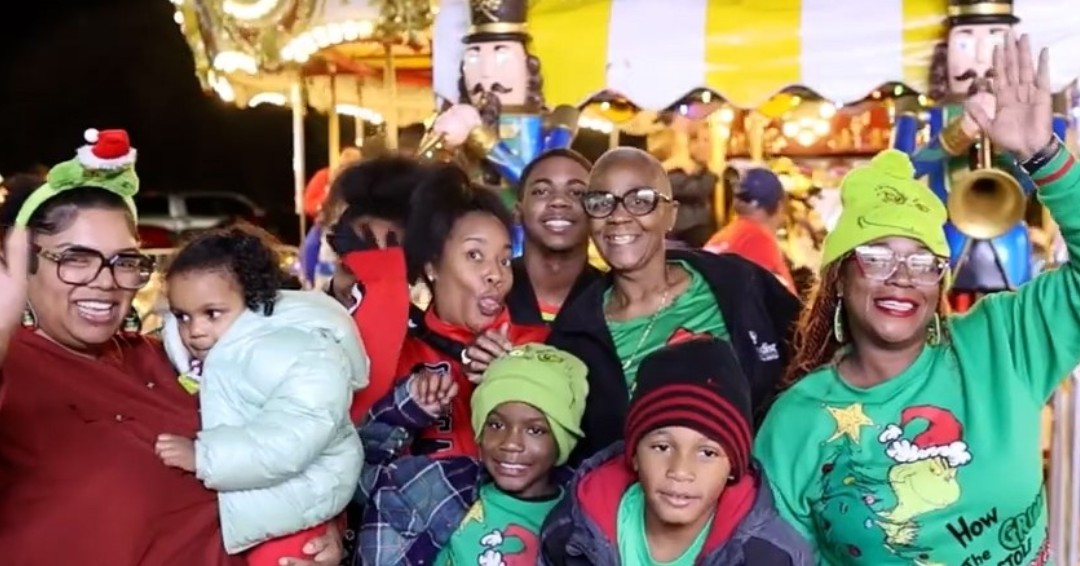 Prairie Lights tweet media