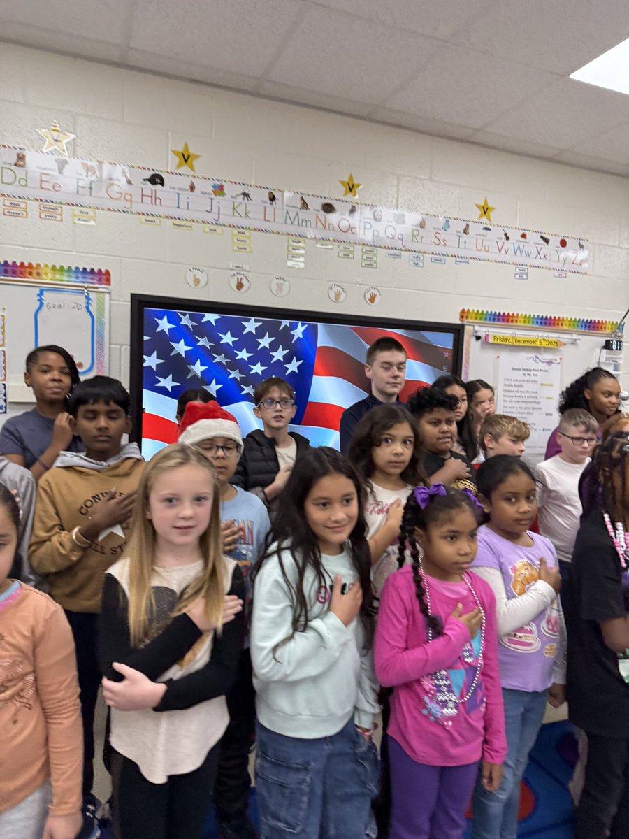 Chloe Ann tweet media