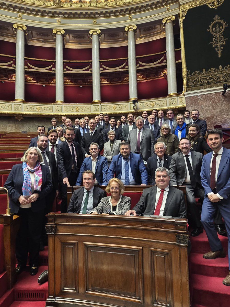 2h du matin : fin de la 2e lecture du PLFSS! 

Comme toujours, les députés du <a href="/groupeRN_off/">Groupe Rassemblement National</a> ont été très mobilisés pour défendre vos droits !