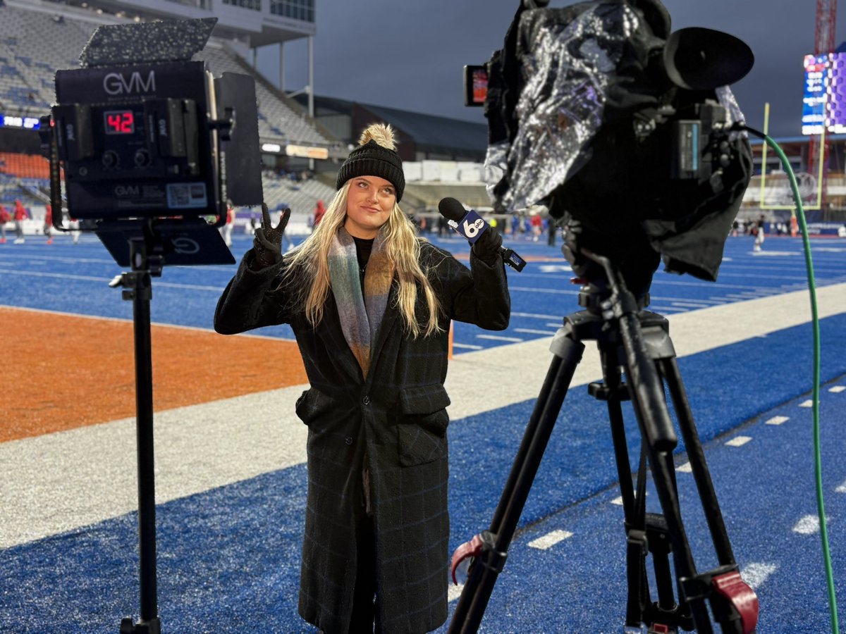 Gameday on the BLUE! Almost time to cheer on Boise State as they look to win their 3rd consecutive Mountain West title🎉 

<a href="/IdahoNews6/">Idaho News 6</a> <a href="/BroncoSportsFB/">Boise State Football</a> <a href="/BroncoSports/">Boise State Broncos</a> #BleedBlue #boisestatefootball
