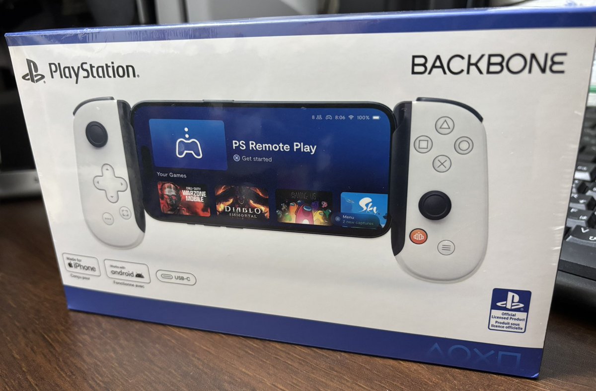 HaRu_games0127's tweet photo. 買っちゃった！！
これはテンション上がるww😆
PS5のリモートプレイや携帯ゲームアプリにも使えるなんて一石二鳥だね！🤣
#PS5
#リモートプレイ
#BACKBONEONE https://t.co/BmJV2McZGx