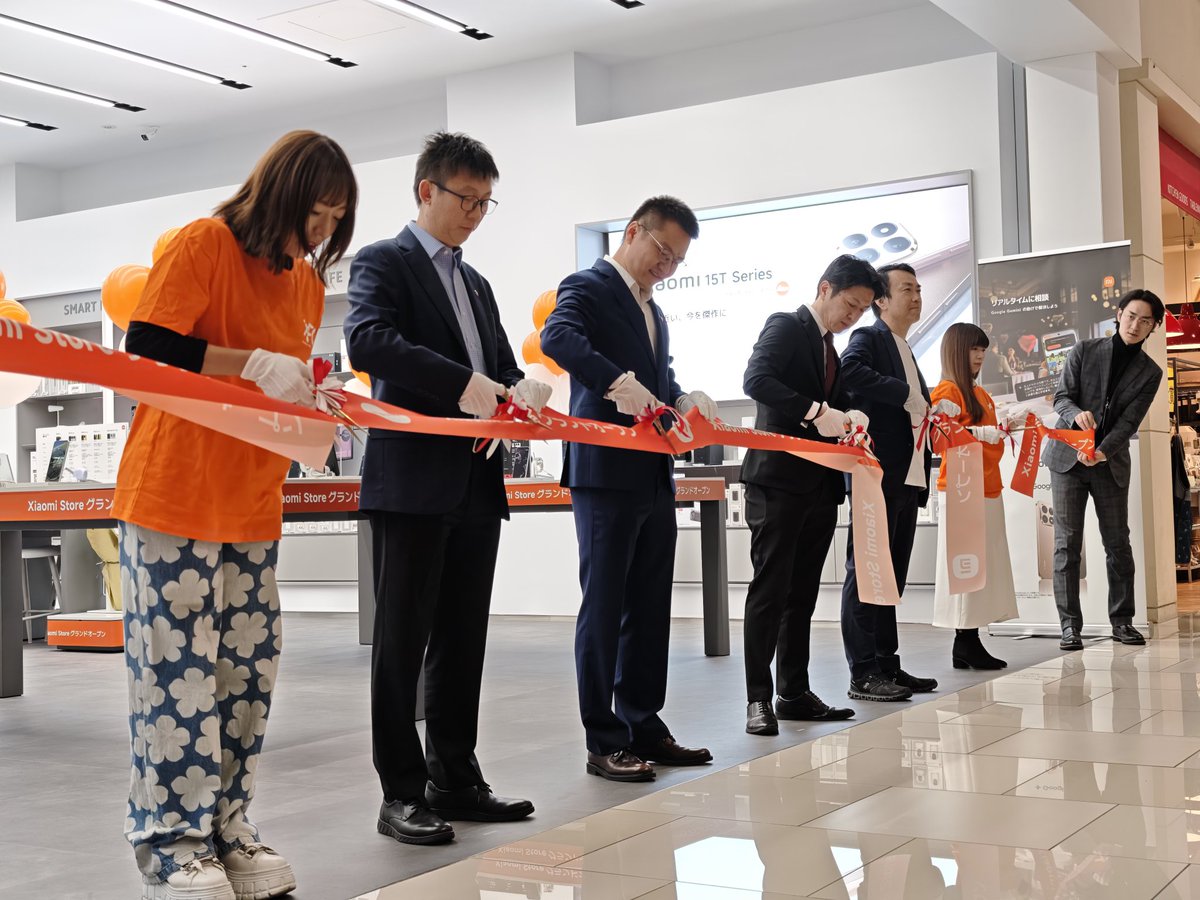 XiaomiJapan's tweet image. Xiaomi Store イオンモール幕張新都心店、グランドオープンいたしました！

オープニングセレモニーに参加いただいた皆様、本当にありがとうございます。
ごゆっくりお買い物をお楽しみください。
#おいでよXiaomiStore
