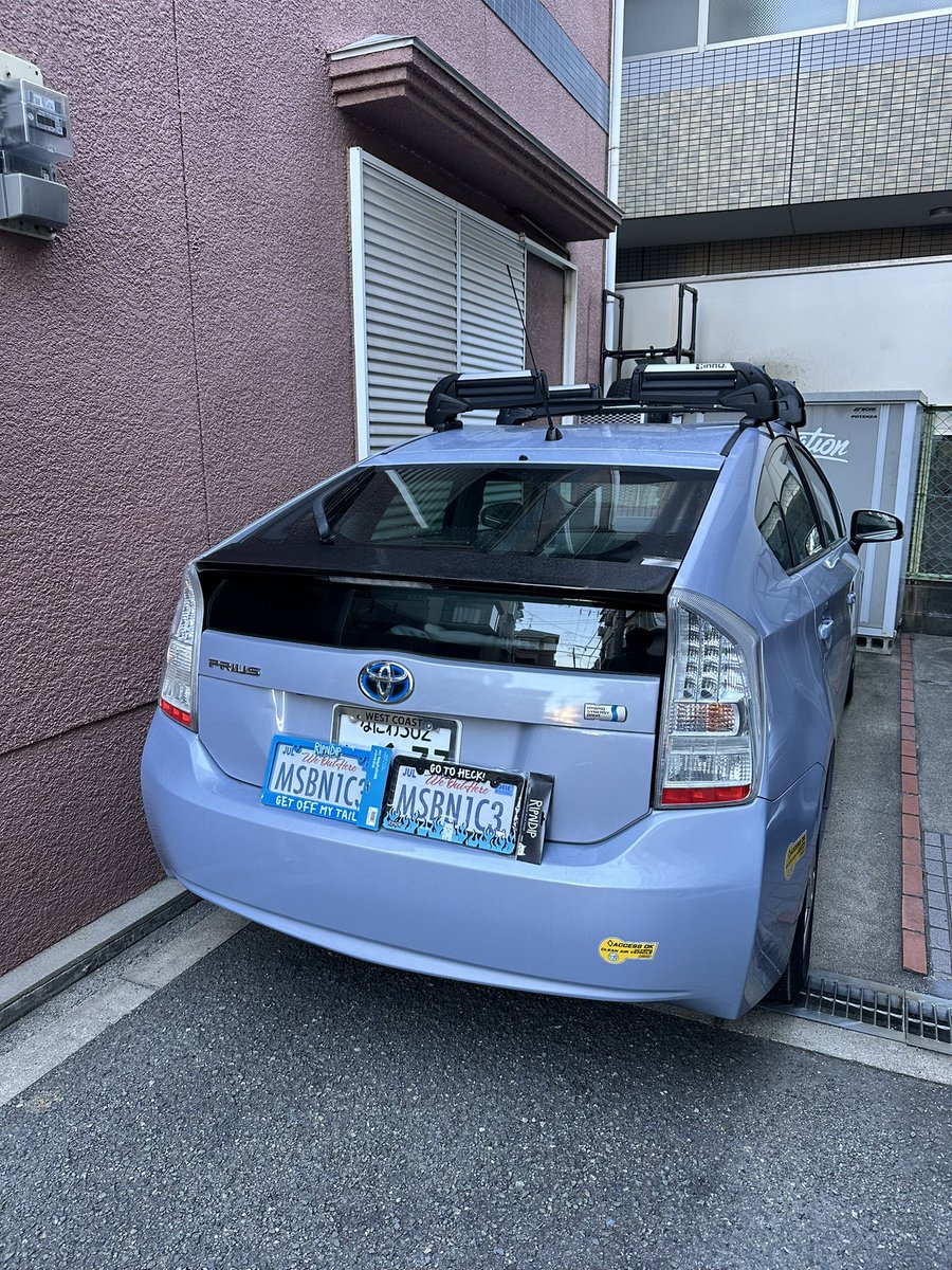 lowcus_jp's tweet photo. クラウンの頃から眠らせてた
RIPNDIPの水色フレーム付けようかな😸 https://t.co/9nyTku0sUy
