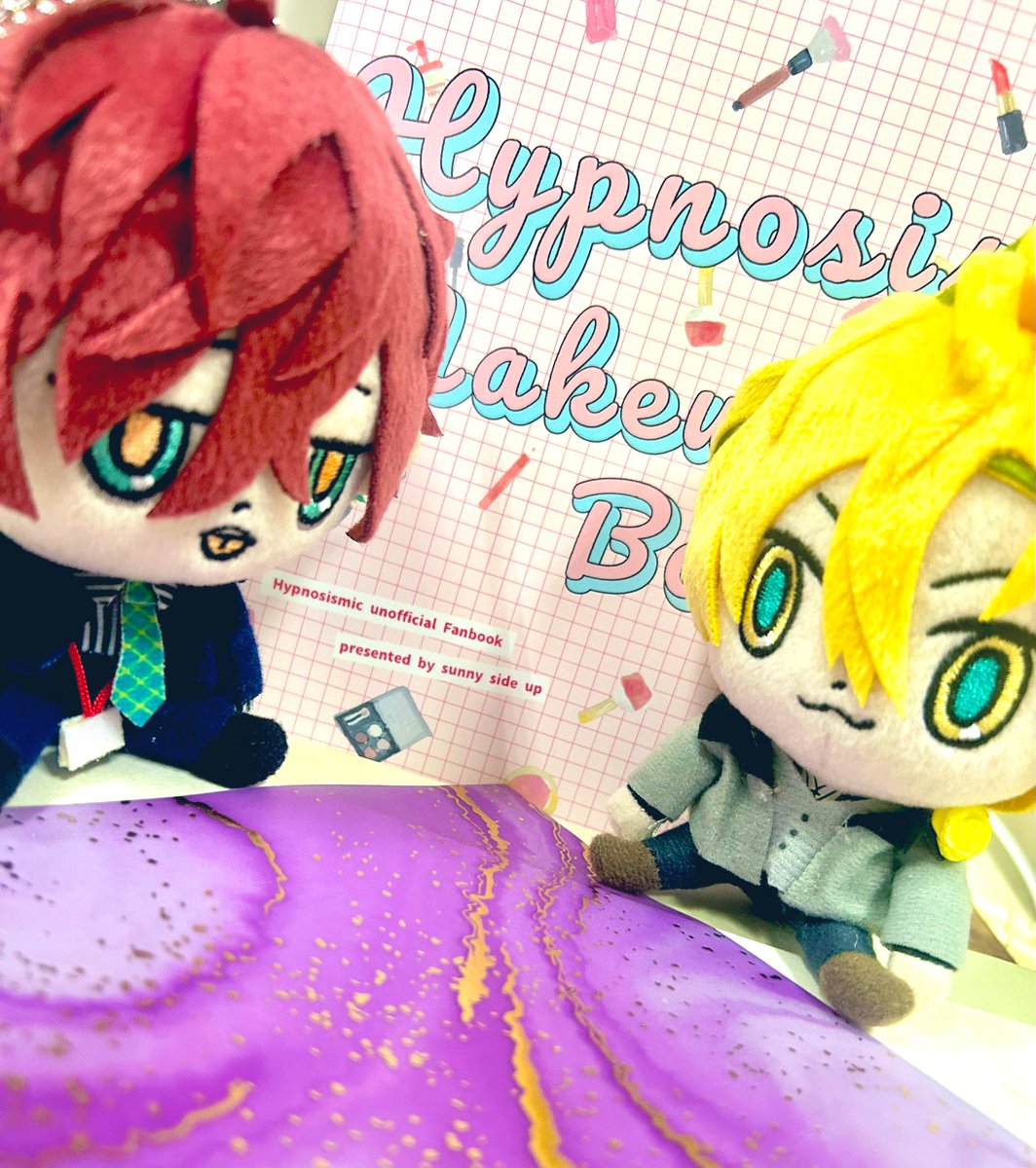 mai12odec2's tweet image. sunny side up様 （@side_up ）のプレゼント企画で当選した🎤概念メイク本を試してみました。
18人に加えてデビジョン毎の概念メイクも載せて下さっているので、その日の服装とか気分に合わせられるので、イベントの時は絶対ですが、普段も取り入れやすくて嬉しいです。