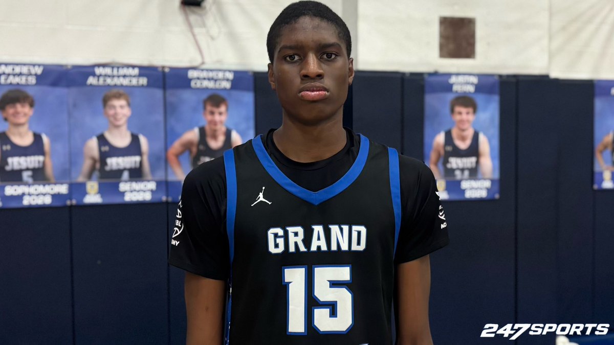 📍Knights of Columbus Tourney

Fun matchup between Grand Prairie and St. Marks that went down to the wire!

• Grand Prairie's frontcourt duo of Steven McCleod &amp; Felix Okam combined for 21 points in their team's win

• Five-star forward Dawson Battie scored a game-high 29 points