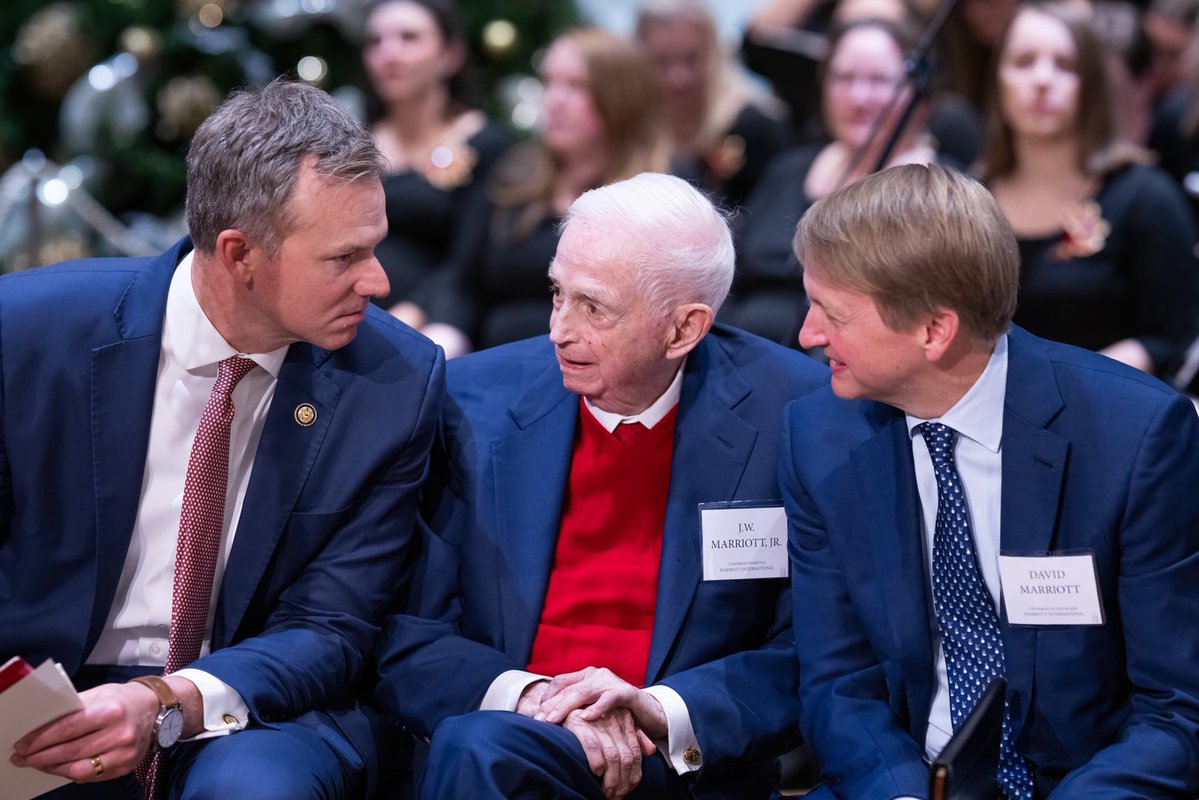 RepBlakeMoore's tweet image. I always look forward to participating in the Festival of Lights at the Washington, DC Temple. It’s a joyful celebration and a great reminder to serve those around us. The Marriott family has sponsored this event for 48 years—such an impressive legacy and unique way to share the…