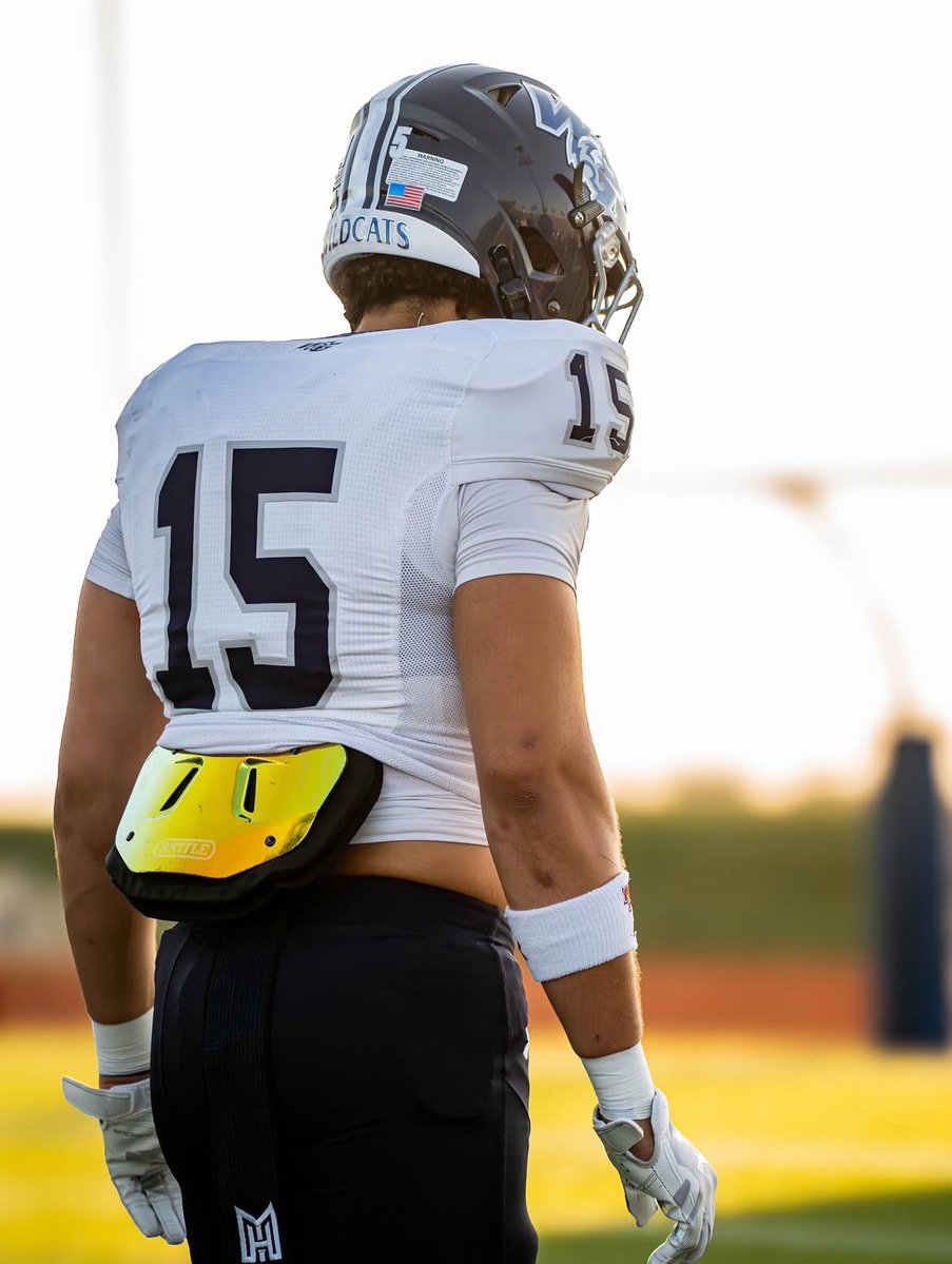 Full Szn Highlights (12-1):
⭐️60 Tot Tckls
⭐️1 TD
⭐️6 Sacks
⭐️10 TFLs
⭐️1 FF and Recovery
⭐️9 Hurries
(Played 10 gms tot and only 4 full gms)

<a href="/WGHSFootball/">Walnut Grove Football</a> <a href="/coach_meger/">Carson Meger</a> <a href="/Tyrel_Lenard/">Tyrel Lenard</a> <a href="/CoachTBarr/">#BESTAVAILABLE</a> <a href="/samspiegs/">Sam Spiegelman</a> <a href="/adamgorney/">Adam Gorney</a> <a href="/MikeRoach247/">Mike Roach</a> <a href="/GPowersScout/">Greg Powers 🏟️</a> 

🎥⬇️
hudl.com/v/2TAbtX