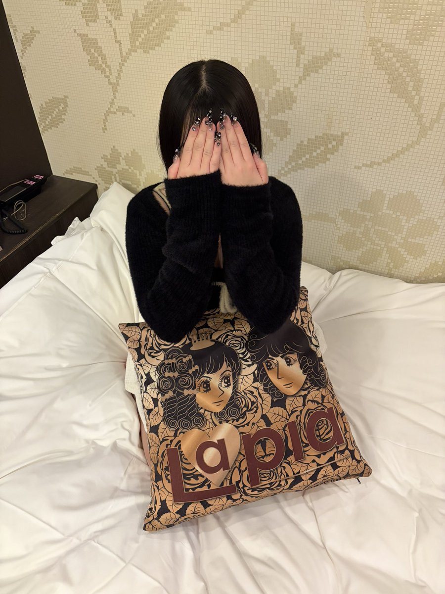 makko7989's tweet photo. 1203ゆうなちゃん@yuunachandayo_2 
お久しぶりでしたがお誘いいただき再会！
寒い中待っててくれて感謝です
たこ焼きの話してたらたこ焼き食べたくなってお会いした後に並びに🐙
とっても楽しく気持ちいい時間でした！ https://t.co/NQK61BO53i