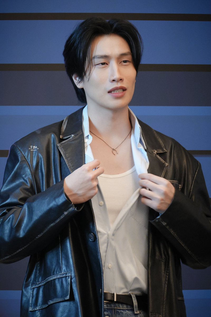 TZM_TooZoneMaew's tweet photo. คนมันฮอต 🔥

BIBLE FANSIGN IN SUZHOU
#YoungTuDayxBible
꒰ #BibleWichapas #bsumone ꒱ https://t.co/VFmxevZQ72