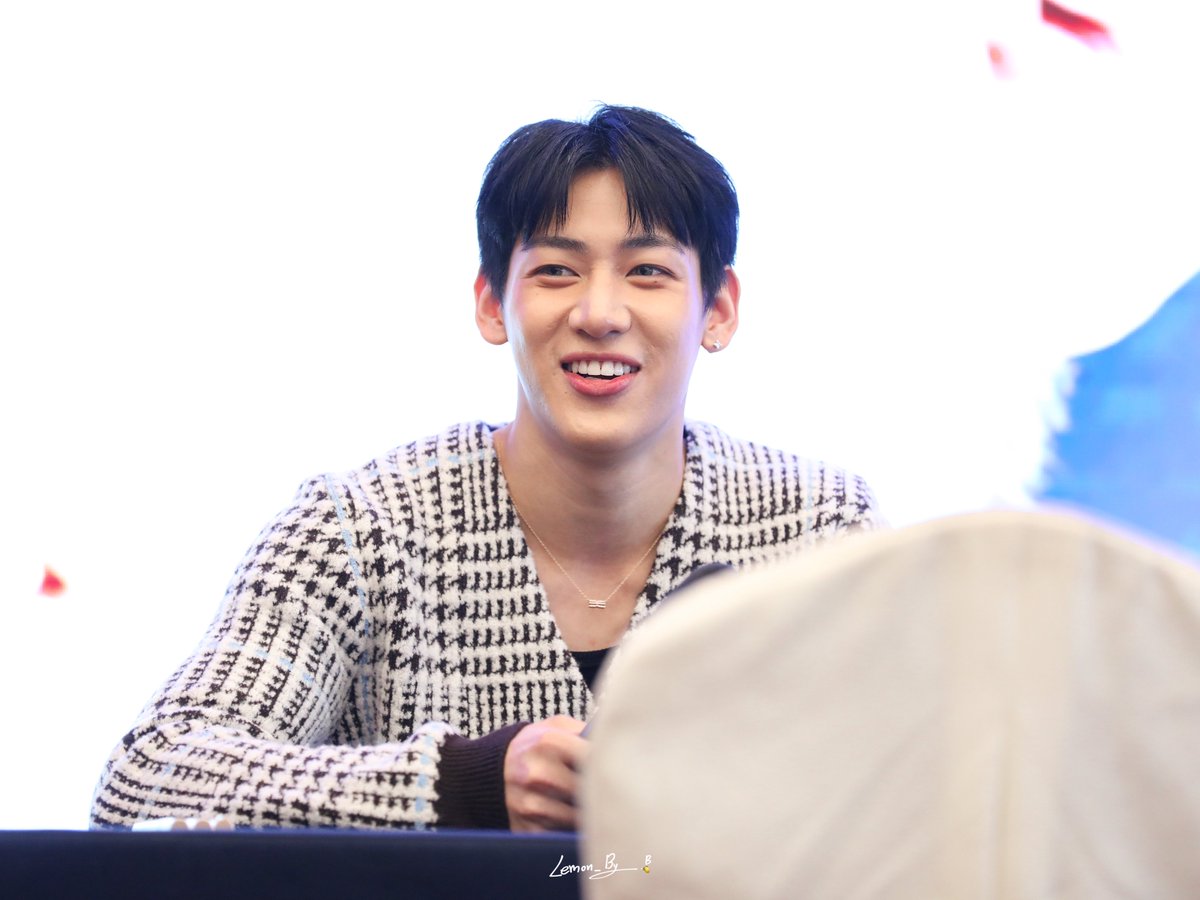 ยิ้มสว่างสดใสมาถึงไทยแลนด์แดนโฮมทาวน์เลย
#BamBamGuangzhouFansign