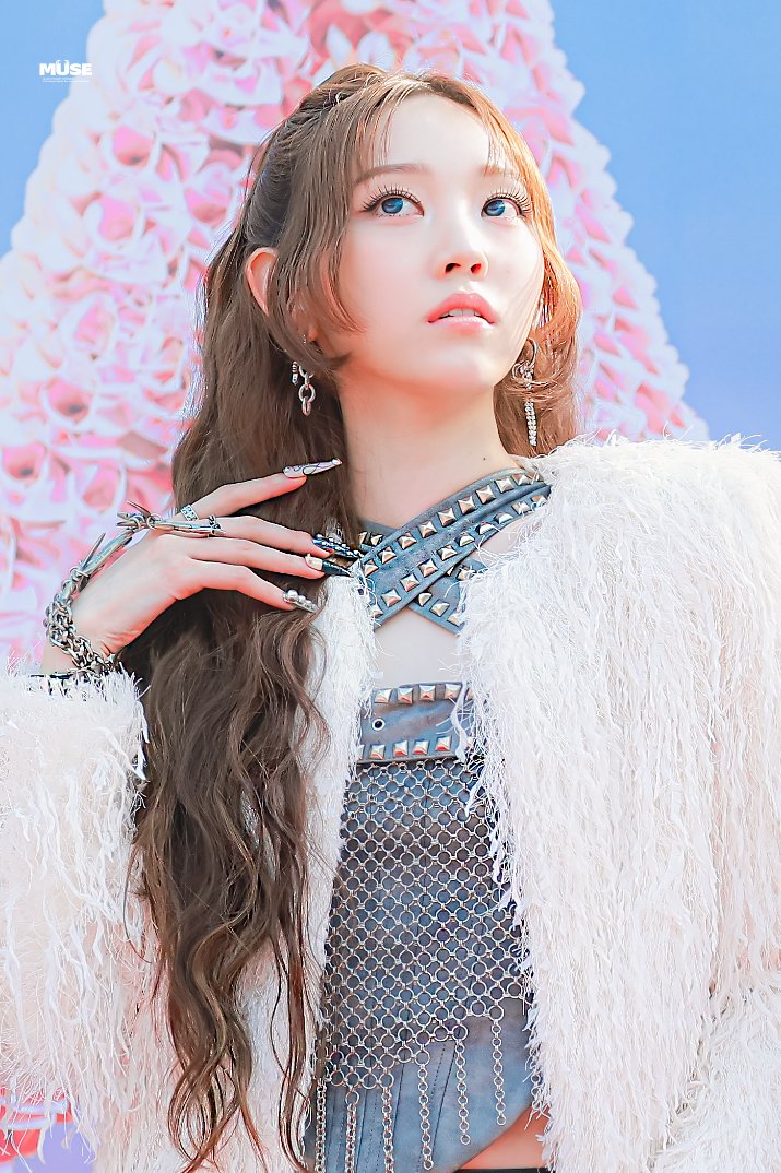 muse_youngseo's tweet photo. 251206 너무 예뻐요🥹💕💕🫶🫶🫶

#영서 #올데이프로젝트 https://t.co/t1LxQVkN3w