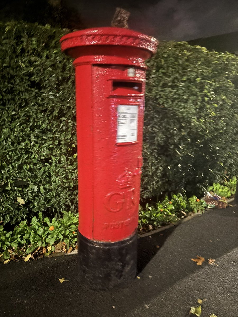 George  V postbox #chester #postboxsaturday 📮
