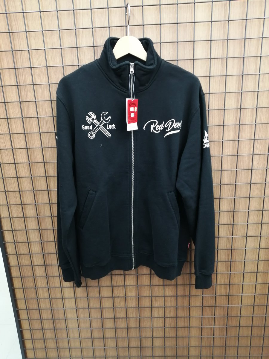 テッドマンとMAC TOOLSのコラボスウェットが入荷しました。 背中のRed 