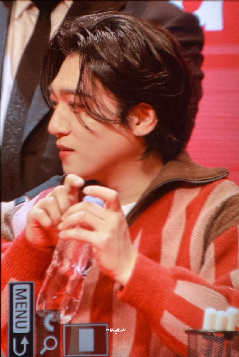 𝘉𝘈𝘉롸노 tweet media