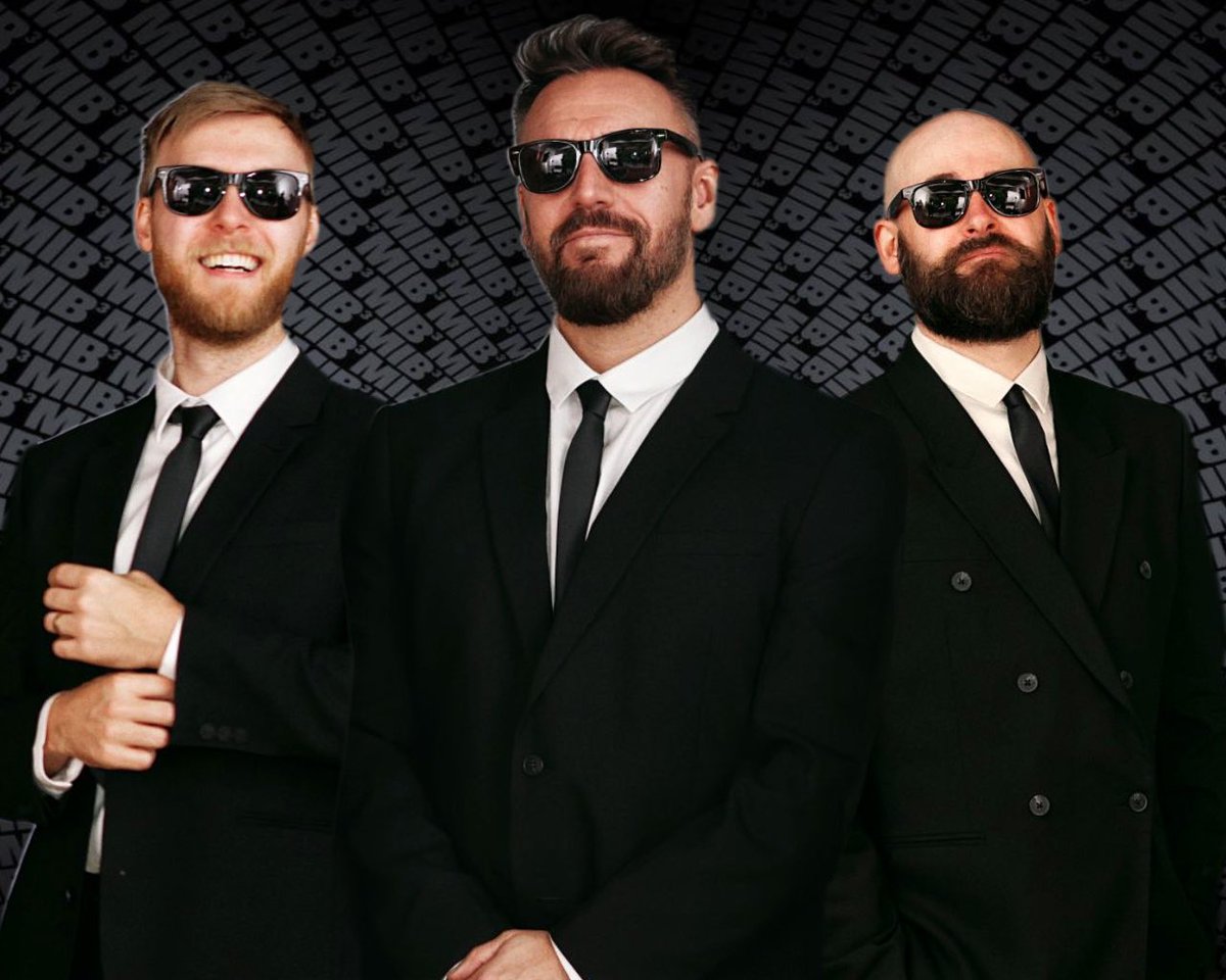 GAMERTAGVR's tweet image. I was recently invited by @Coatsink to checkout Men In Black: Most Wanted and became Agent G along with some good friends Agent S @SteveKnowsVR Agent T @Tigress_X &amp;amp; Agent B @BeardoBenjoYT
Full video from the day👉youtu.be/ZdtaSbiKKA8?si…