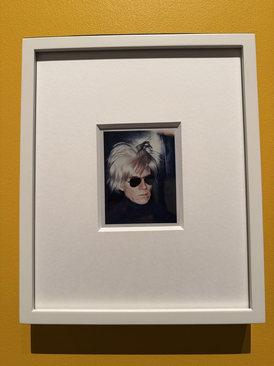 ウォーホルは存在自体がアート。創刊したInterview Magazineを