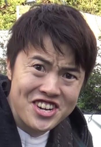 YAKISOBAPANNTU's tweet photo. 必修が1限と5限にある大学生 https://t.co/YgufunUEv0