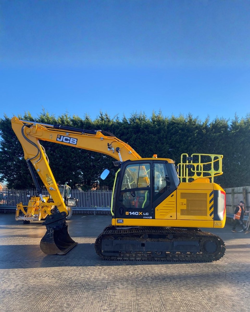 Watling_JCB's tweet photo. Used JCB 140X.
2025 model, 250 hours.
Hyd hitch with 3 buckets, hammer pipework, A/C, heated air seat, cameras, 700mm tracks and 3m dipper.
Β£79,950 +VAT
π https://t.co/JEybaa7NzO
π 07850 905440
π§ richard.newnham@watling-jcb.com
#WatlingJCB #JCB #140X #UsedJCB https://t.co/LBv7JAGbIP