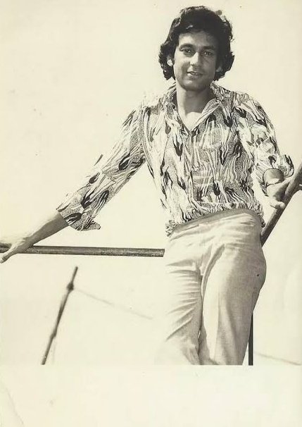 CelebrityBorn's tweet photo. Happy Birthday Shekhar Kapur (an Indian filmmaker)
- He was born on #Dec6 in 1945
- He is best known for making the movies #Masoom #BanditQueen #Elizabeth
- He awarded #PadmaShri in 2000, #PadmaBhushan in 2025
#happybirthday #ShekharKapur
About: https://t.co/P632g3vHKG https://t.co/Gok6l5zWsC