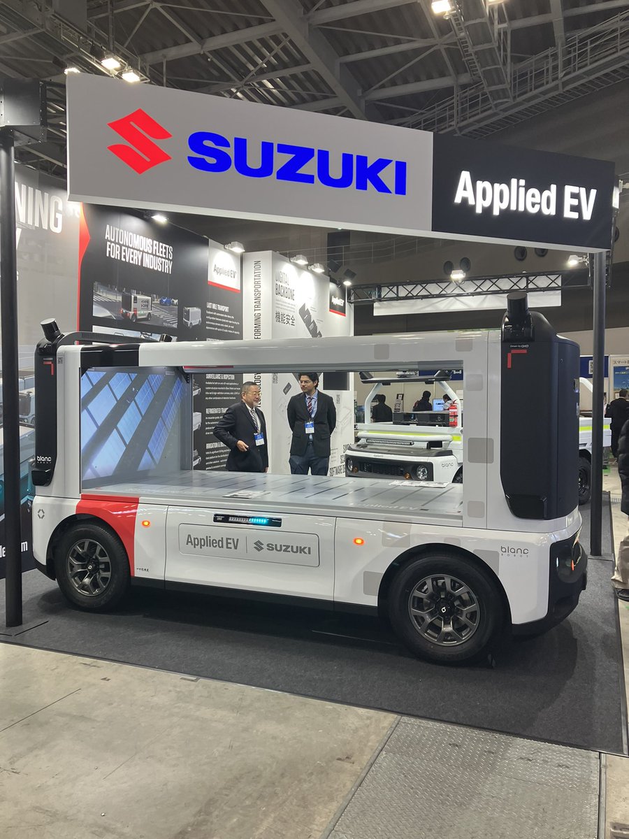 KariControl's tweet photo. #iREX
Suzuki・Applied EVの展示

LiDARが四方についてる https://t.co/4JX3L7kJIB