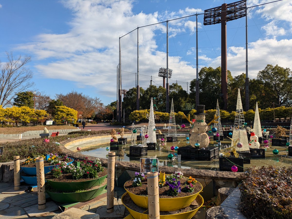 12/6(土）今こんな感じです。
本日スタート　イルミネーション
#北本総合公園