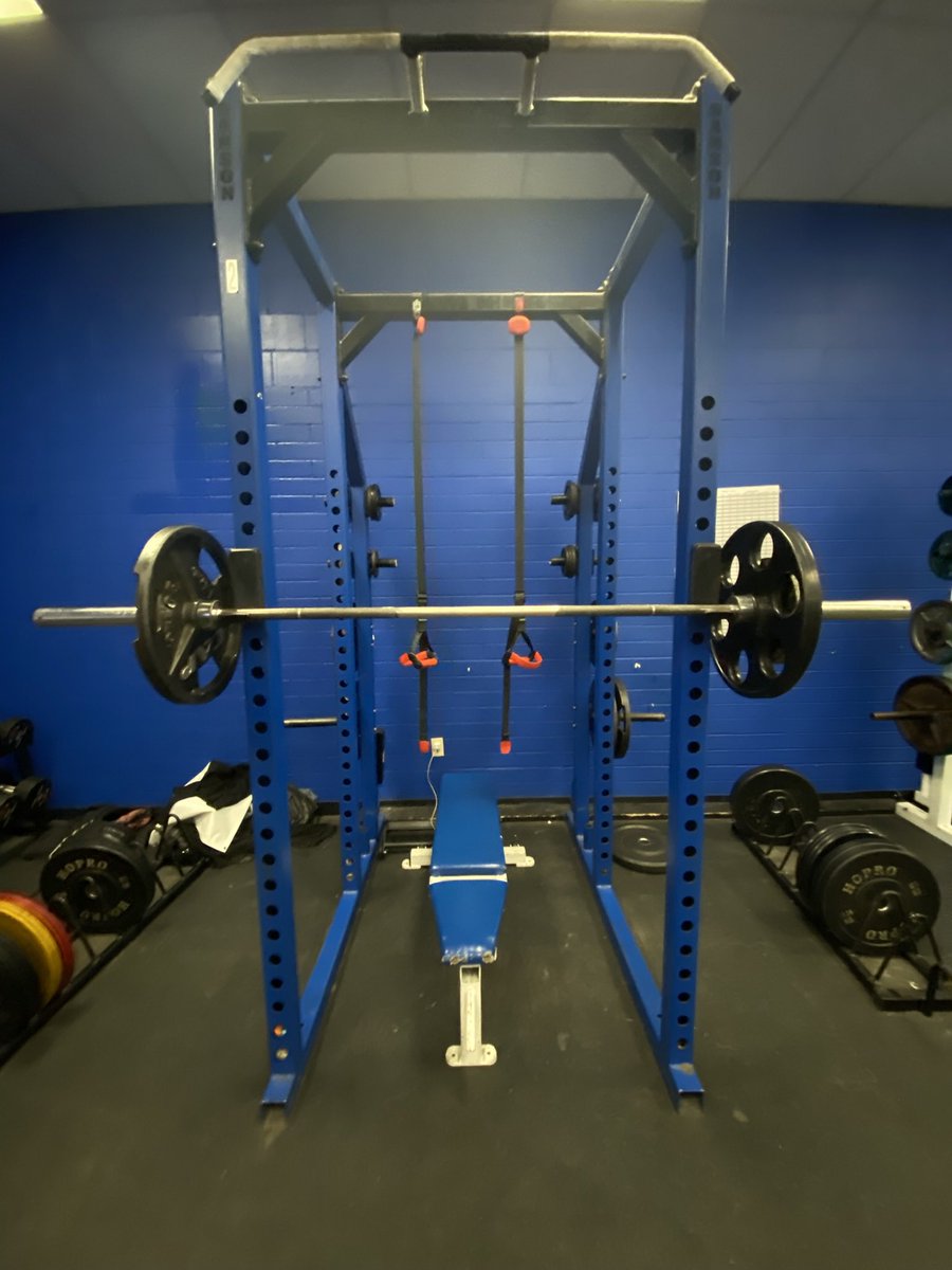 GRINDIN!! Great leg day with <a href="/DominicWoodard2/">Dominic Woodard</a> 

<a href="/BiggBearrecruit/">Big Bear Recruiting</a> <a href="/djordanstrong/">D’Jordan Strong</a> <a href="/soto_rt/">Ruben Soto</a> <a href="/coachBearE/">Coach Bear-Encinas 🐻</a> <a href="/gridironarizona/">Gridiron Arizona</a> <a href="/CguhsFootball/">Casa Grande Cougar Football</a>