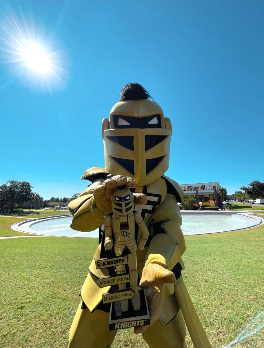KnightDulany's tweet photo. Did you see UCFALUMNI'S magical Giveaway? Go check it out on their page and enter for a chance to win!✨
@UCFALUMNI https://t.co/OfBEVuIXtv
