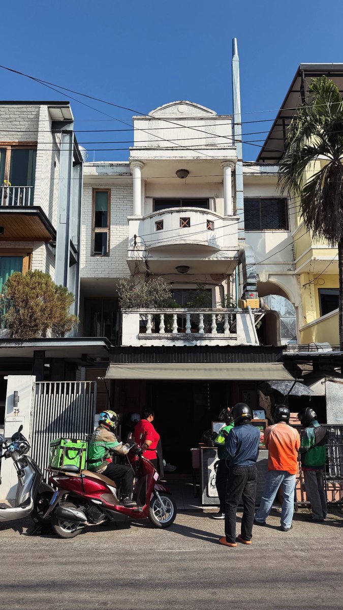 so_first's tweet image. 朝からムーピン