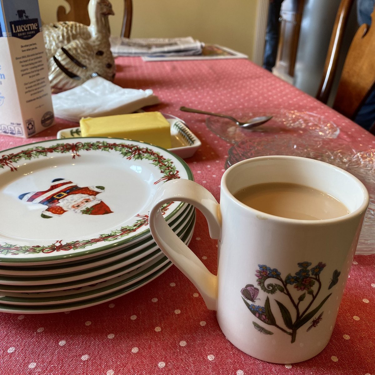 sharkteatime's tweet photo. hope everyone is doing well… realized i haven’t posted on here since june lol https://t.co/KT2PgGvzyX