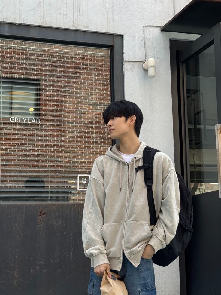 wonxhin's tweet photo. WAKEONE PROTECT LEO
WAKEONE PROTECT GEONWOO
#AlwaysTogetherWithLeo
#AlwaysTogetherWithGeonwoo
#WakeOneProtectYourArtists https://t.co/qoMwjd01lS