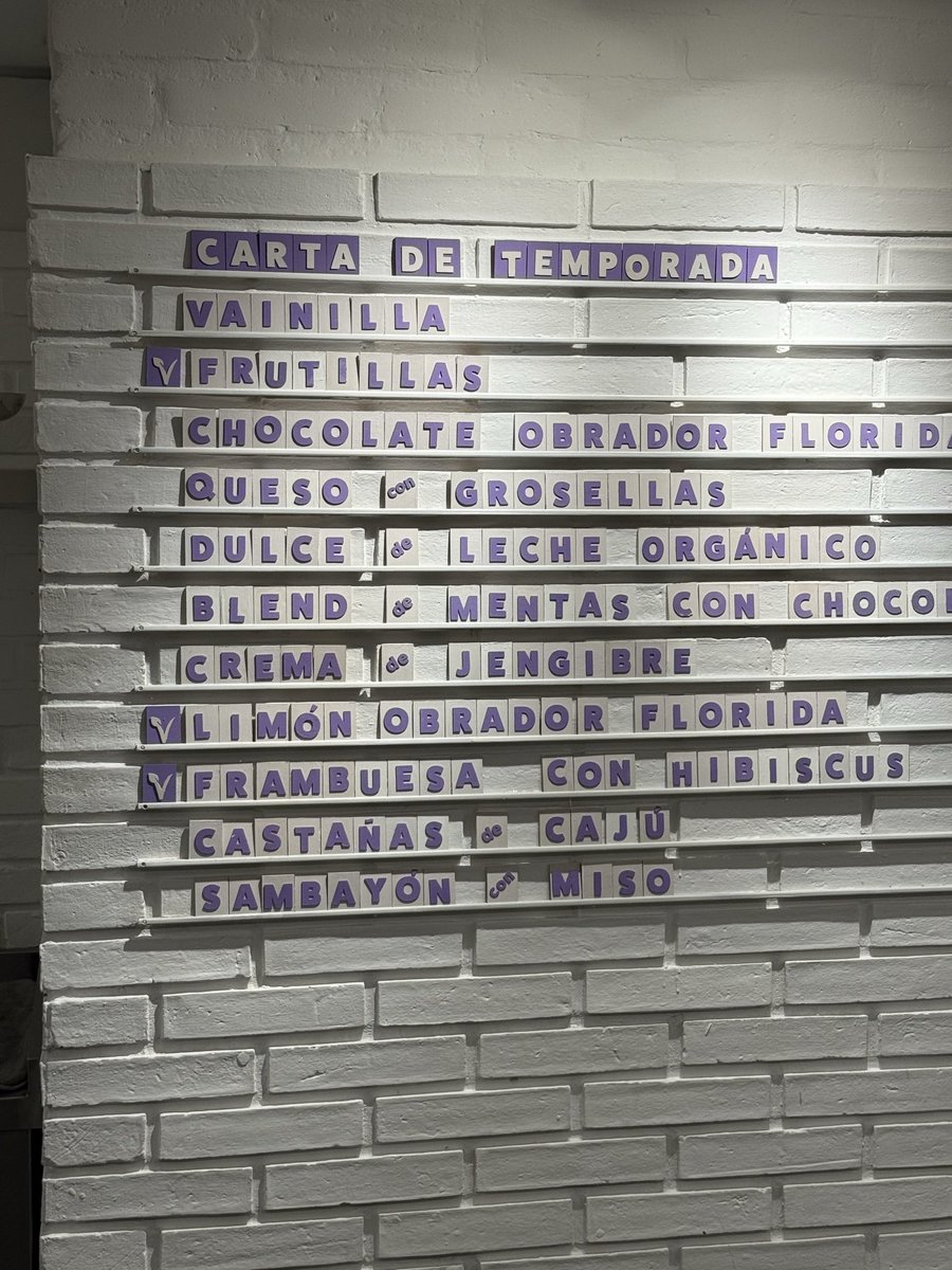 SVandelays's tweet photo. Obrador Florida

La mejor heladería de CABA?

Chocolate, limón, queso con grosellas y crumble de chocolate blanco.

A PELUCHE https://t.co/SDzuhkazn4