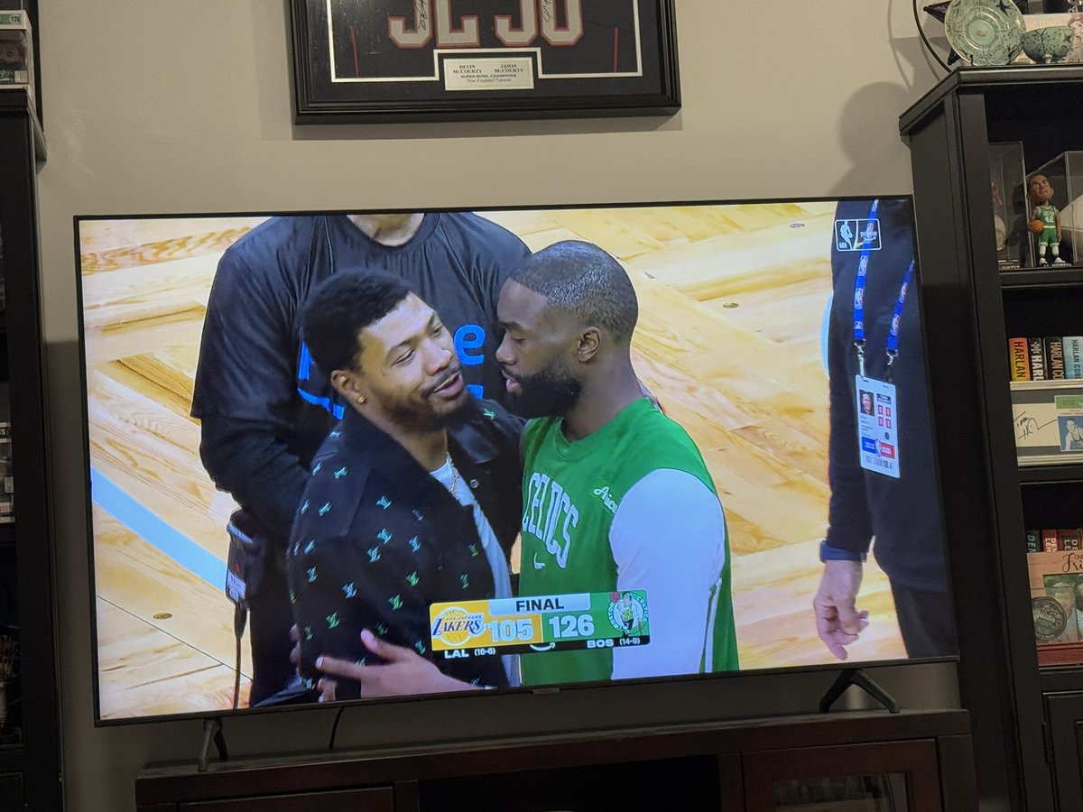 smars319's tweet photo. My heart is not okay. My guys together again. Love you forever @smart_MS3 πππ
#loveandtrust #foreveraceltics https://t.co/cCMl96EkUa