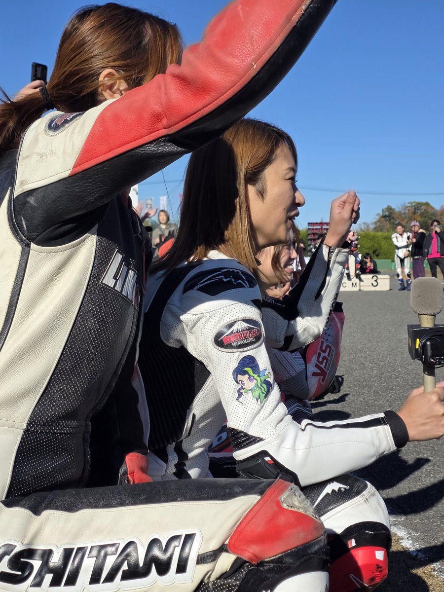 ちよ様 🖤🦋 ち よ う 𝗖 𝗛 𝗜 𝗬 𝗢 𝟗𝟑 🦋🖤 ྀི (@chiyo_si2) • Instagram