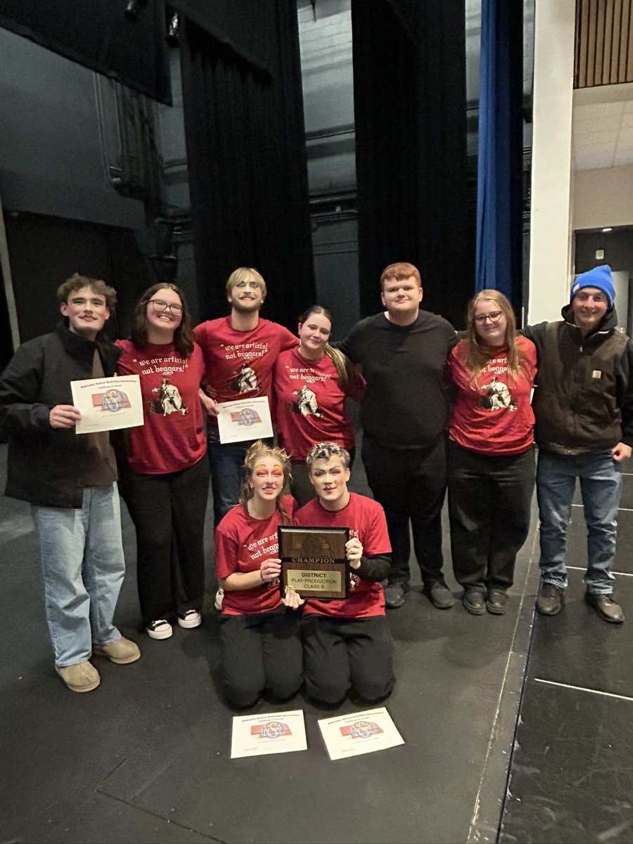 Ashland-Greenwood Fine Arts tweet media