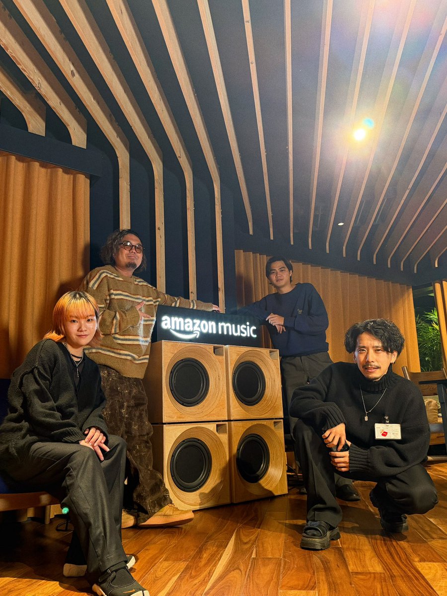 ある企画に参加するべく
Amazon Music Studioに🏃🏼‍♀️🧡

沢山のアーティストさんとの
出会いがあり🫶🏻
レコーディングも見学させてもらい
刺激的な夜やった🌉🎧

ふくい舞さんともご一緒できて😭✨
「アイのうた」が大好きで何度も歌ってきたので
嬉しすぎでした🥹

mitsukoも頑張る！今後をお楽しみに！