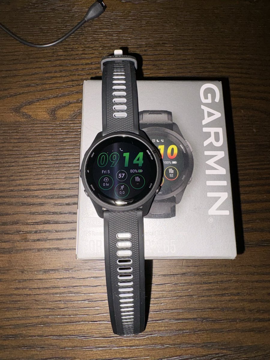 No thank you 😇😇😇 IM TEAM GARMIN NOW 

READY TO PUT SOME MILES ON THIS THANG