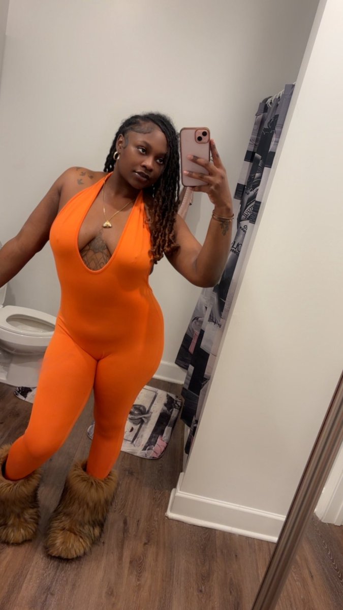 _PRETTYthug_'s tweet photo. pretty n raw 😚 https://t.co/V7CROWSM1F