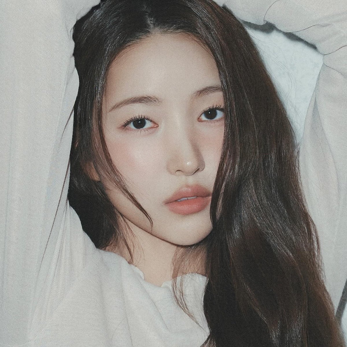 PopBase's tweet image. Happy 30th birthday to the talented Sowon of GFRIEND