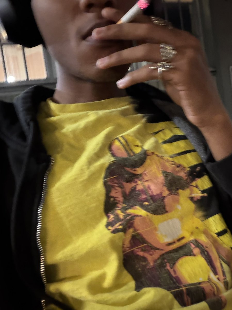 killmalcolm's tweet image. i’ve been waiting sooooo long for this i am #NowWatching :