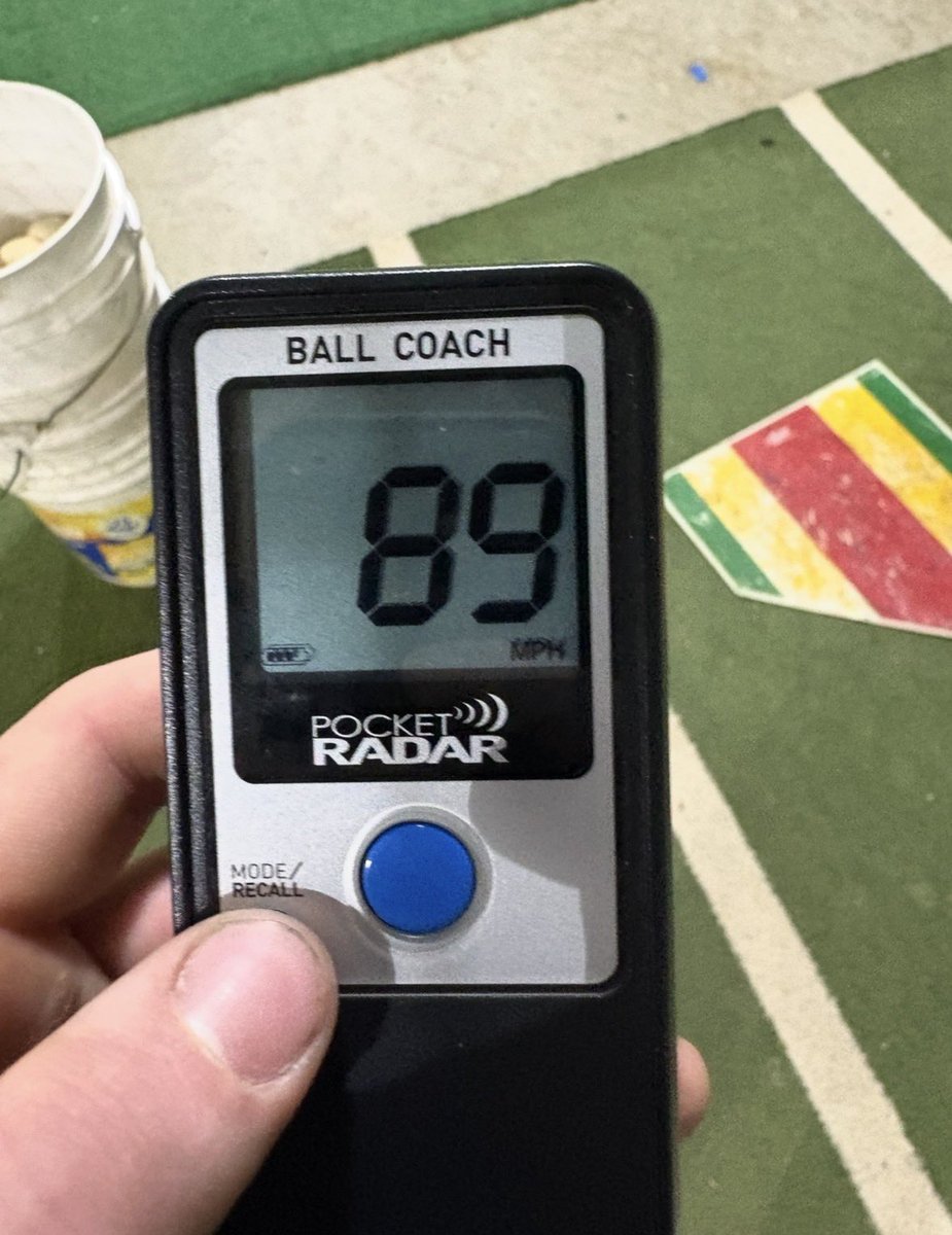 Kelley_Colson's tweet photo. New PR on pulldown today 89 mph🔥🔥#15u #TreadAthletics #CO2028 https://t.co/8fSisUq4Mf