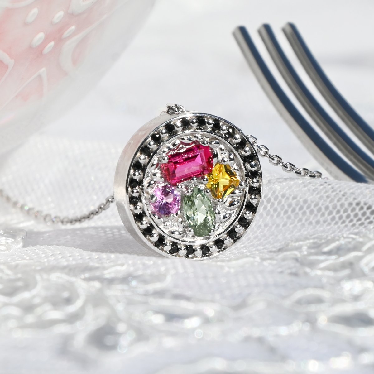 Eeleg_Jewelry's tweet image. #rt이벤트 #팔로우이벤트
rt + 팔로우 한분께 김밥 목걸이 선물로 드려요🎁

✨따뜻한 추억이 담긴, [김밥 목걸이]✨
텀블벅에 공개예정으로 업로드 됐습니다!

김밥 속에 들어간 다양한 재료들 처럼 다양한 추억과 정성이 깃든 귀여운 김밥 목걸이 구경하러 오세요!😊😊
tumblbug.com/rro