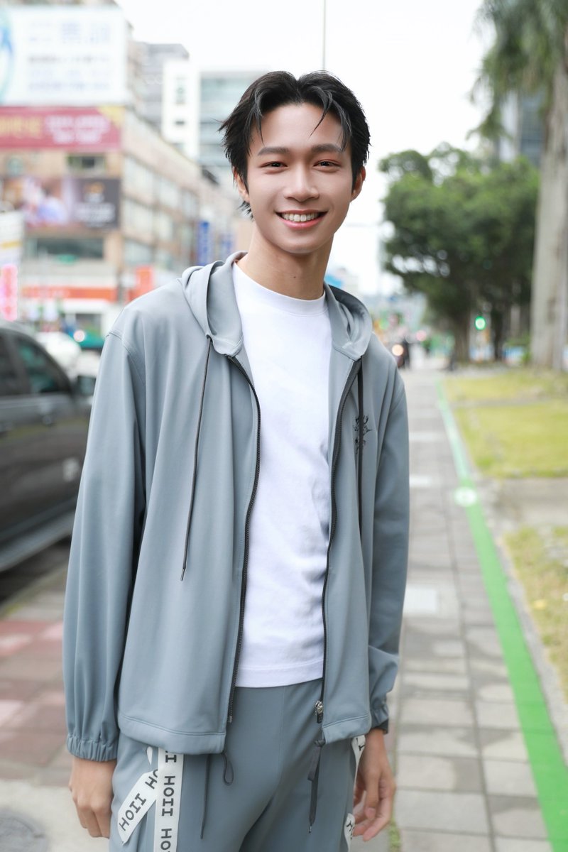 Aibashaoyi0828's tweet image. 251103 HOII2026新品發佈會

好久不見呀🤩

#李振浩 #이진호 #HOII #后益