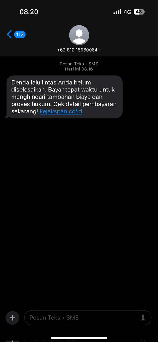 alpppyh's tweet photo. @txtdarikalsel Aku juga pernah dapet min, daerah Banyuwangi. Malah 250k 🙃 trs klo misalnya kebuka di hp nya orang lain, web nya itu gabisa. https://t.co/68AzB77trF