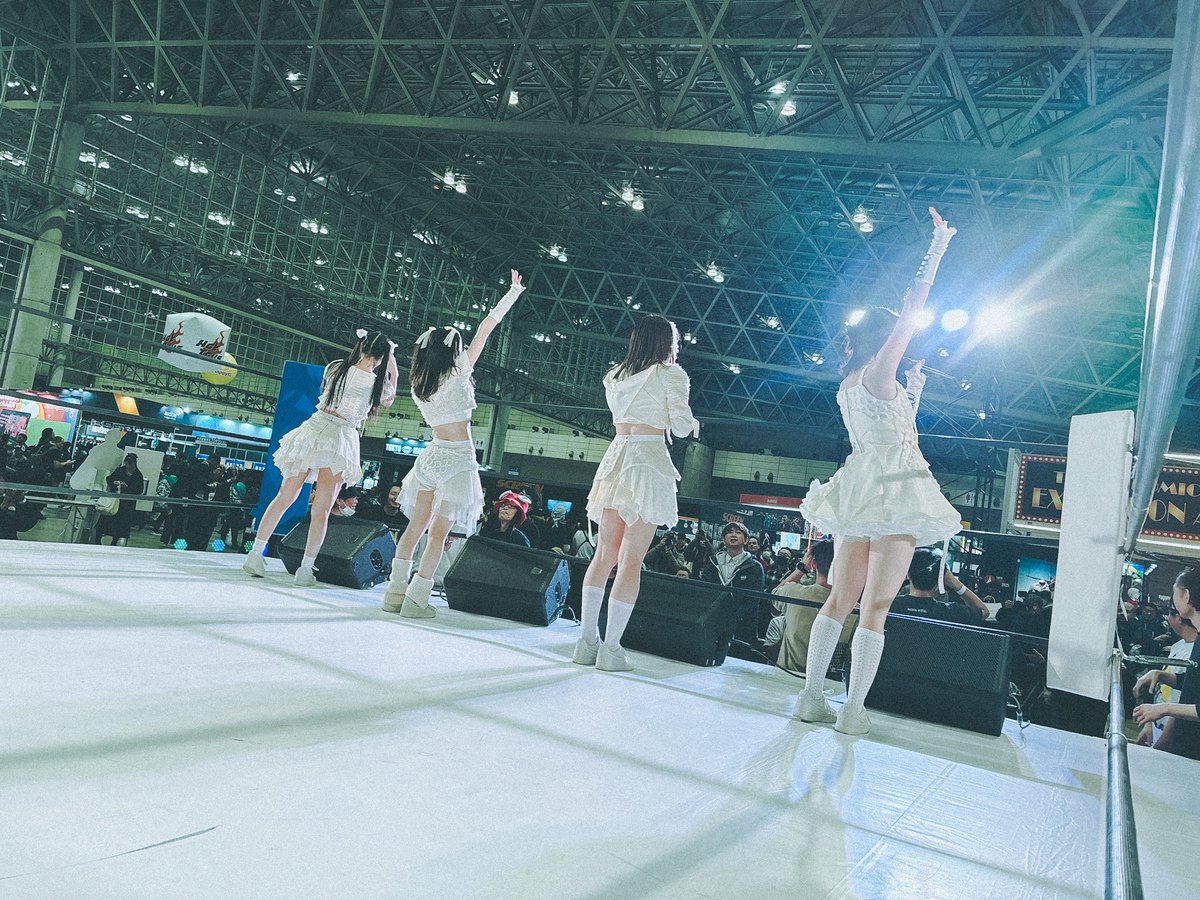 ／
#東京コミコン2025 アイドルフェス
at 千葉・幕張メッセ
＼

ポップカルチャーの祭典にお越しいただきありがとうございました！
みんなで駆け回って、歌って、跳ねて楽しかったです🚀
はじめてFOKALITEを見てくれた皆さん、またぜひライブでお会いしましょう🤝🏻

《 SETLIST 》
01. 甘噛みTiger
02.