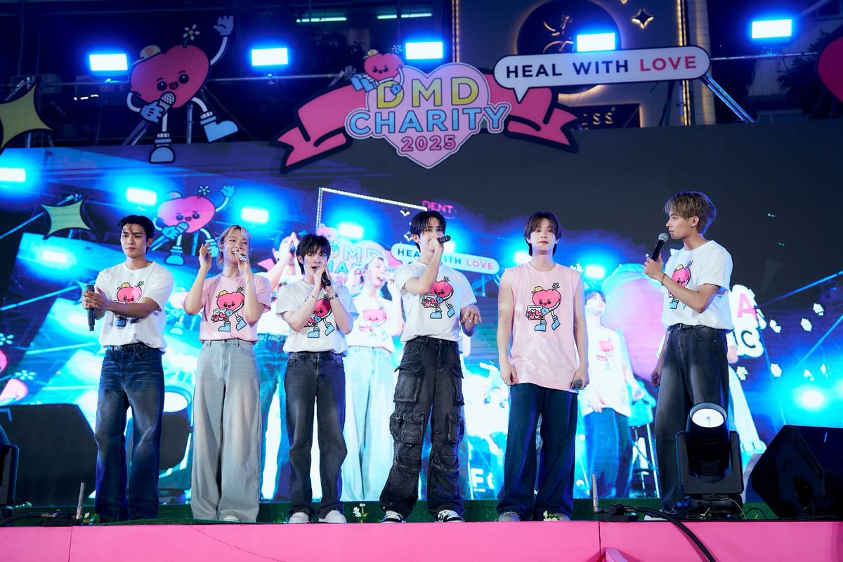 DomundiTV's tweet photo. ✨ DMD CHARITY 2025 : HEAL WITH LOVE 💌

ประมวลภาพความสนุก และความอบอุ่นภายในงาน 🤍

DMD HEAL WITH LOVE
#DMDCHARITY2025 https://t.co/3Vzid3Wm9r